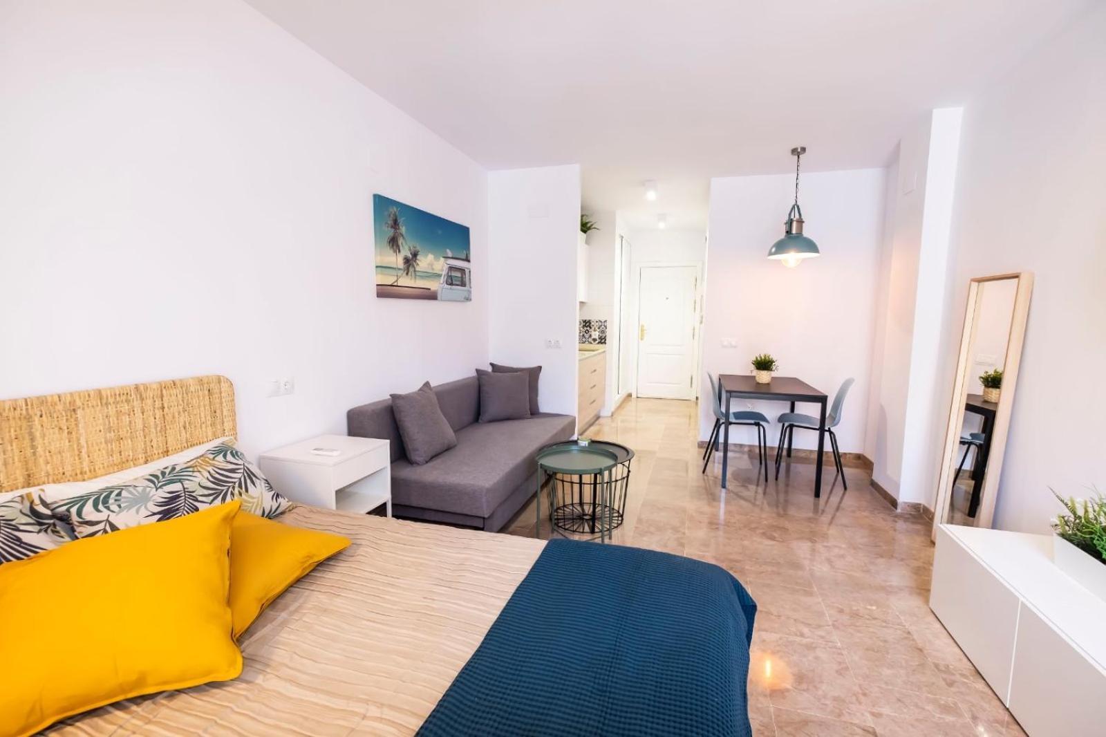 Modern & Cozy Studio Excellent Location Near Beach Torremolinos Exterior foto